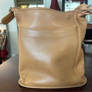 Vintage Coach shoulder bag